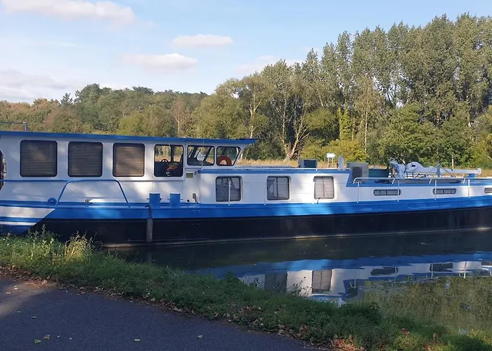 Bateau-hôtel Confortable Sur Péniche Luxueuse *